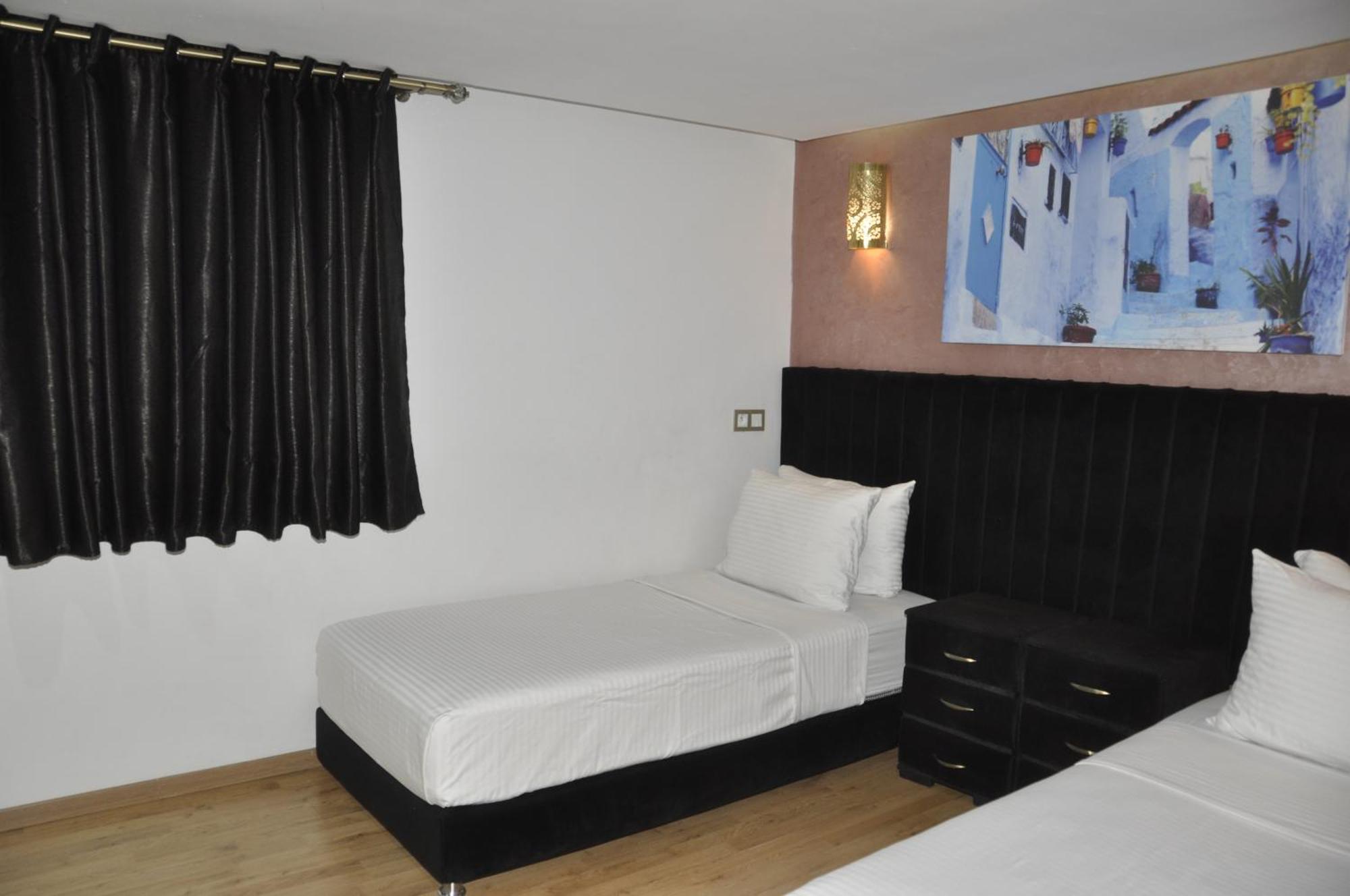 Royal Deluxe Gold - Marrakech, Luxe Pool View Apartment Маракеш Екстериор снимка
