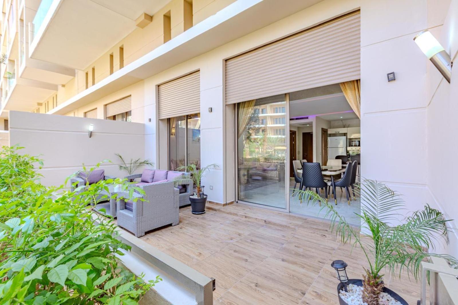 Royal Deluxe Gold - Marrakech, Luxe Pool View Apartment Маракеш Екстериор снимка
