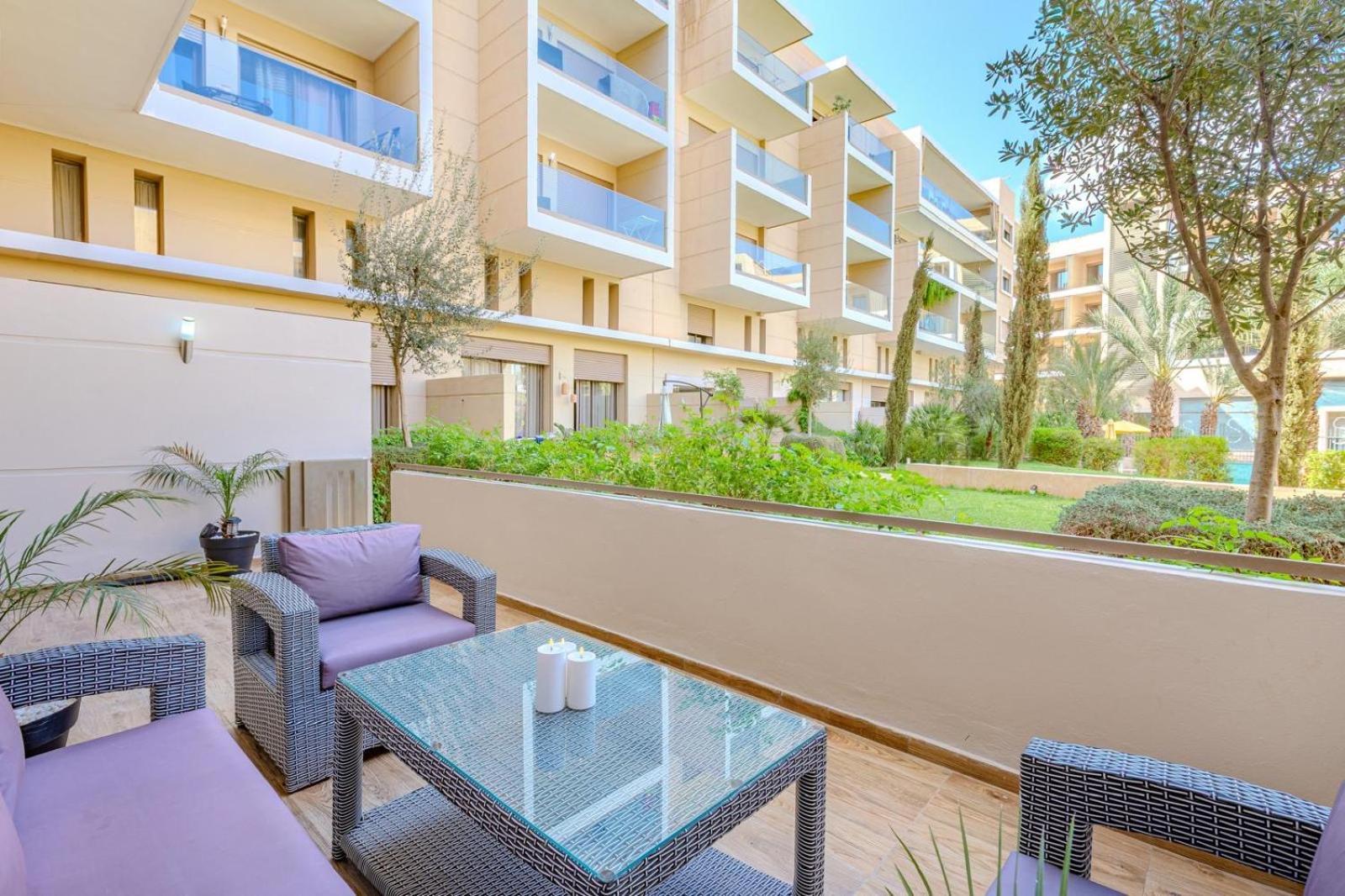 Royal Deluxe Gold - Marrakech, Luxe Pool View Apartment Маракеш Екстериор снимка